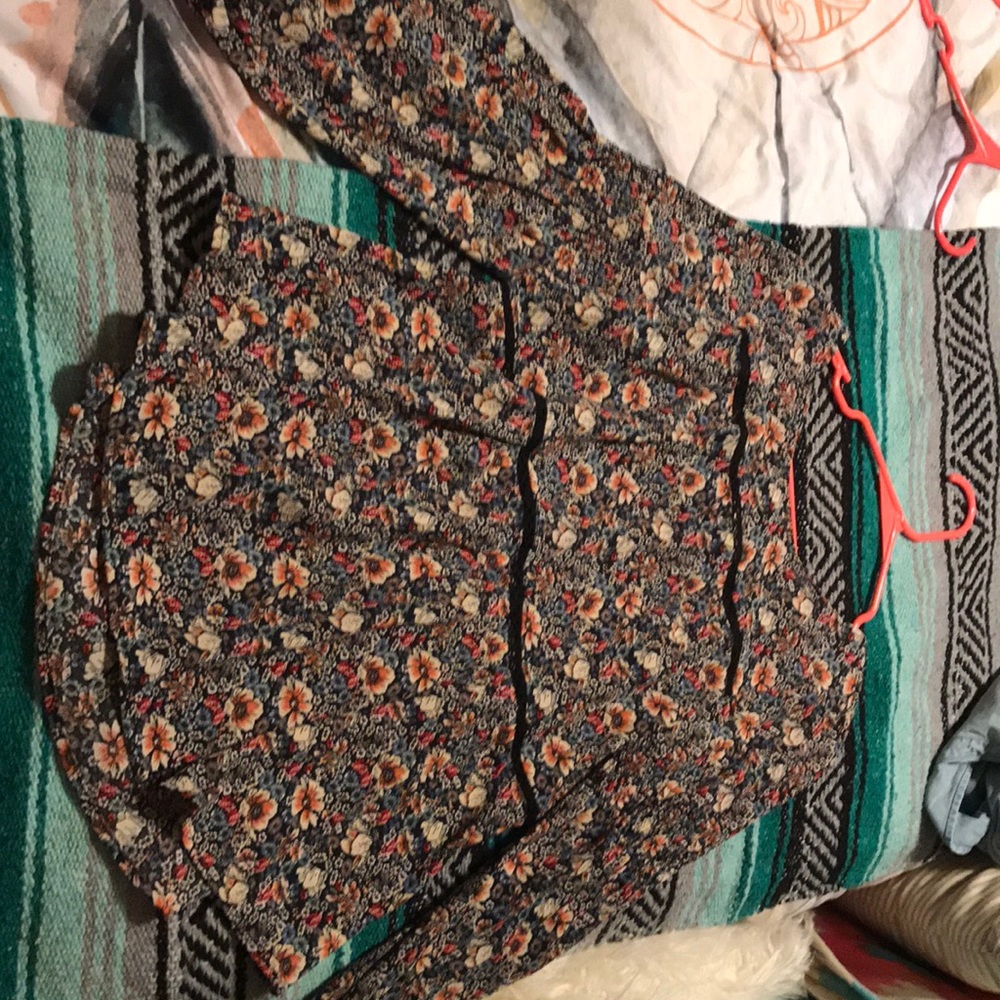 Adorable floral shirt